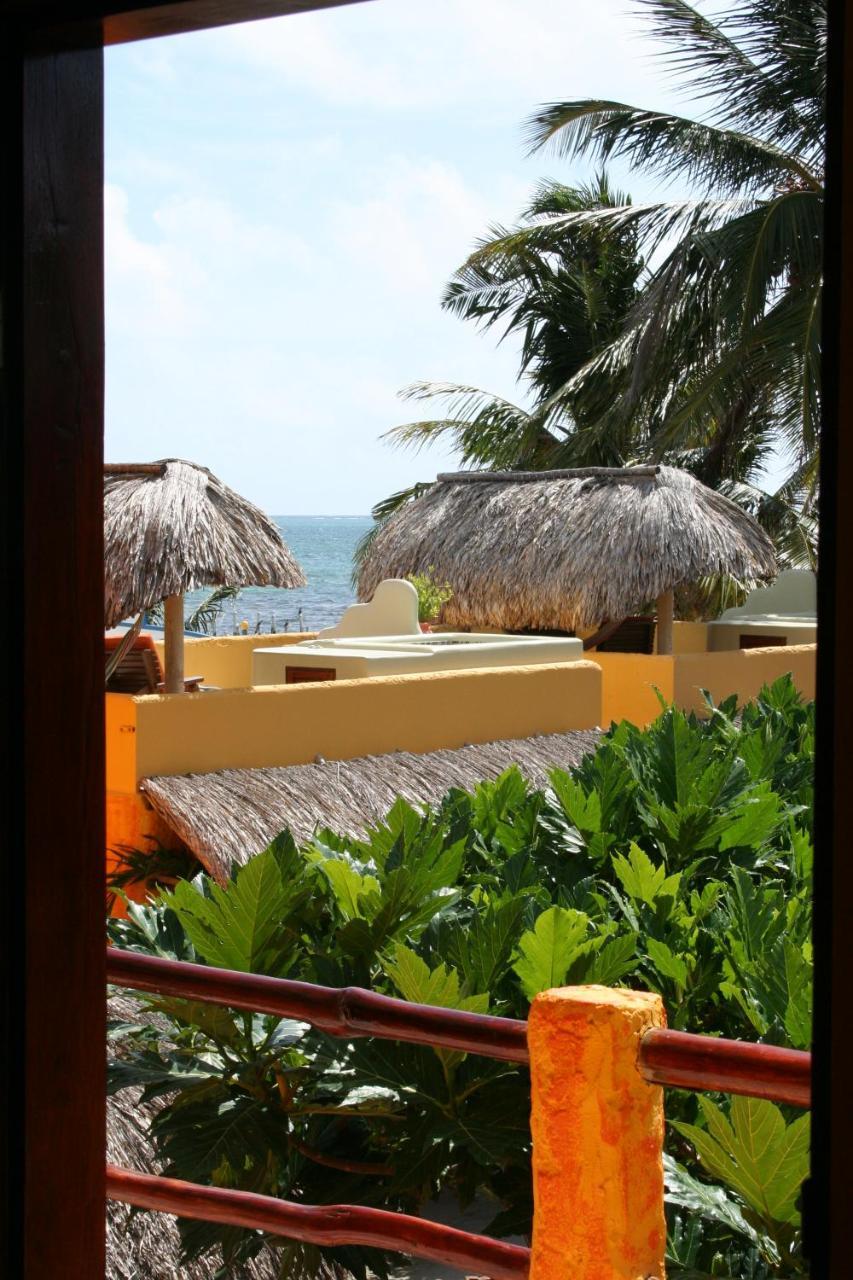 Seaside Cabanas Hotel Caye Corker Esterno foto